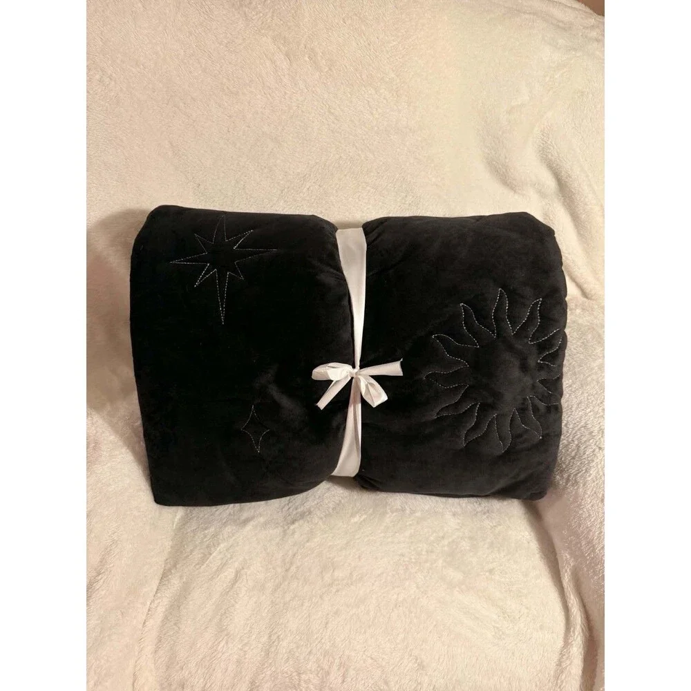 Celestial Garden Twin Velvet Embroidered Comforter Floral